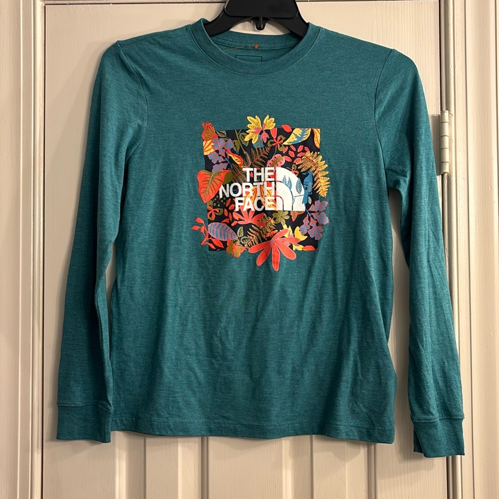 The North Face Long Sleeve Tshirt